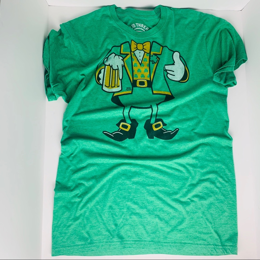 Solid Threads - 🍀St Patty’s tee - Picture 4 of 4